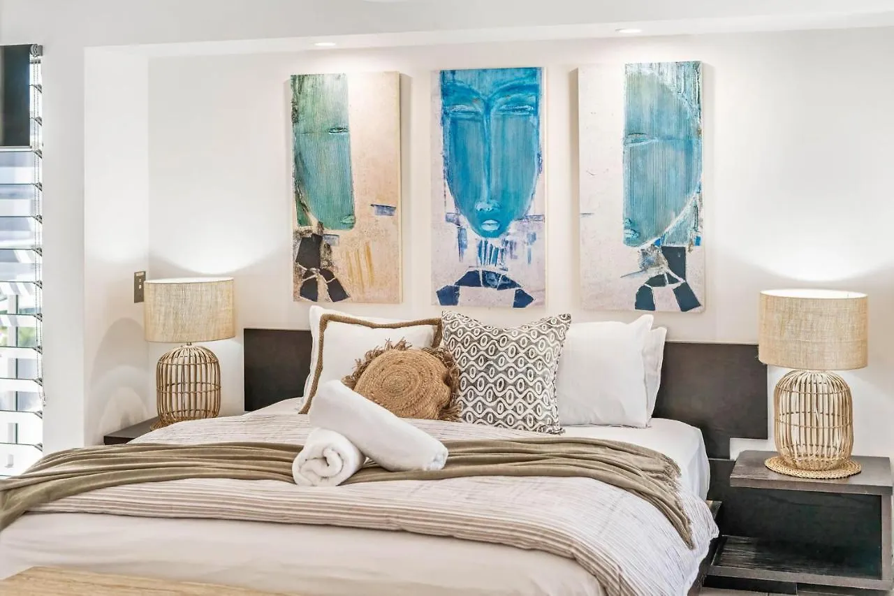 Alex Beach House, 100 Steps To The Sand, With Ocean Views Alexandra Headland