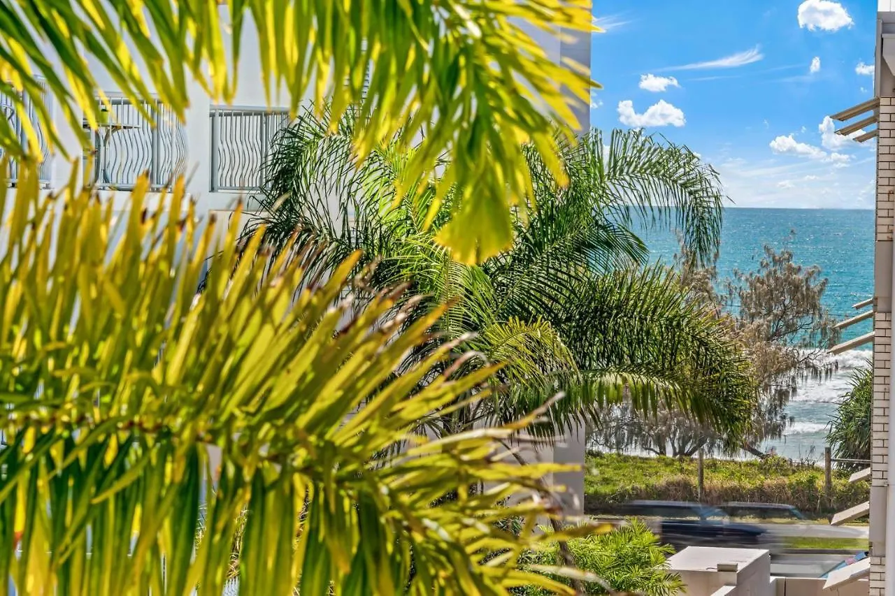 Alex Beach House, 100 Steps To The Sand, With Ocean Views Alexandra Headland